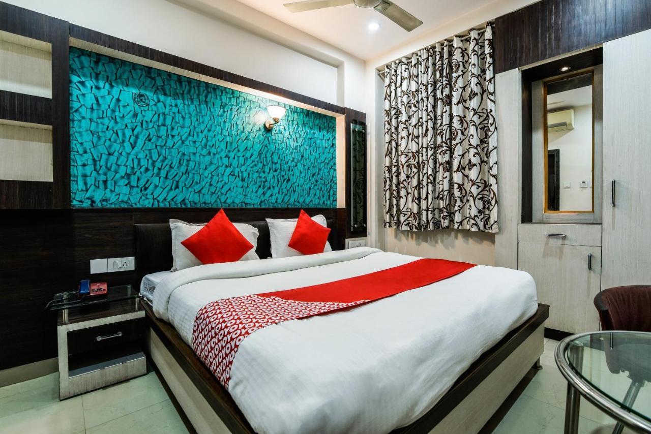 Oyo 30414 Hotel Us Residency Aurangabad  ภายนอก รูปภาพ